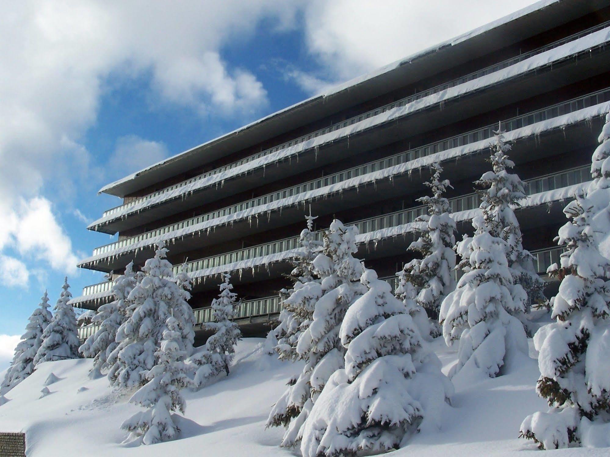 Palace 2 Residence Sestriere Eksteriør bilde