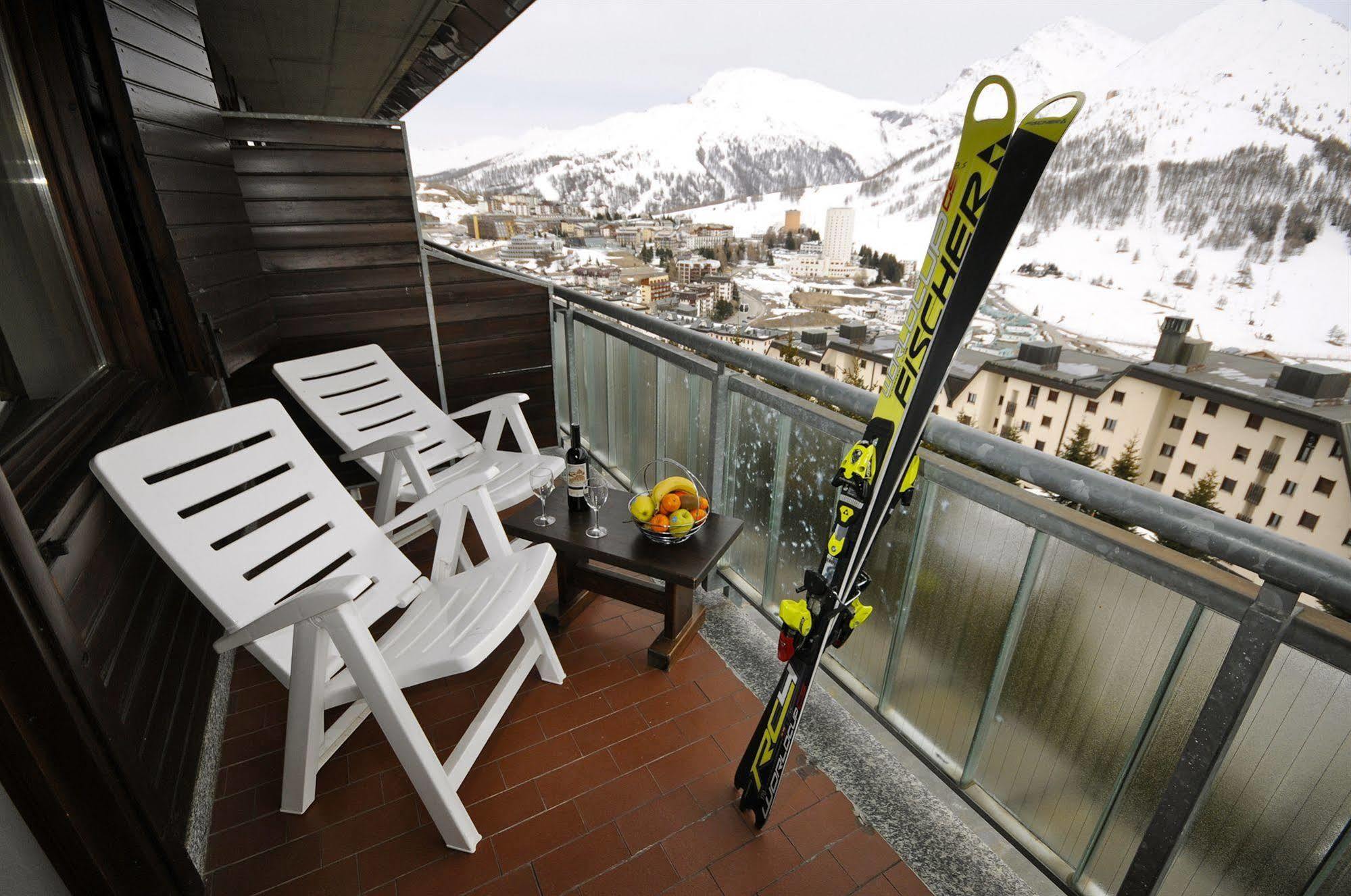 Palace 2 Residence Sestriere Eksteriør bilde